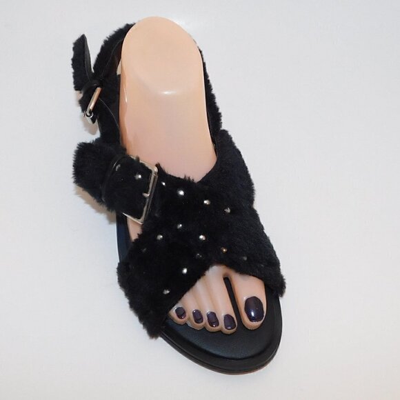 MATISSE COCONUTS Ray Furry Studded Sandals Flat New - Picture 3 of 5